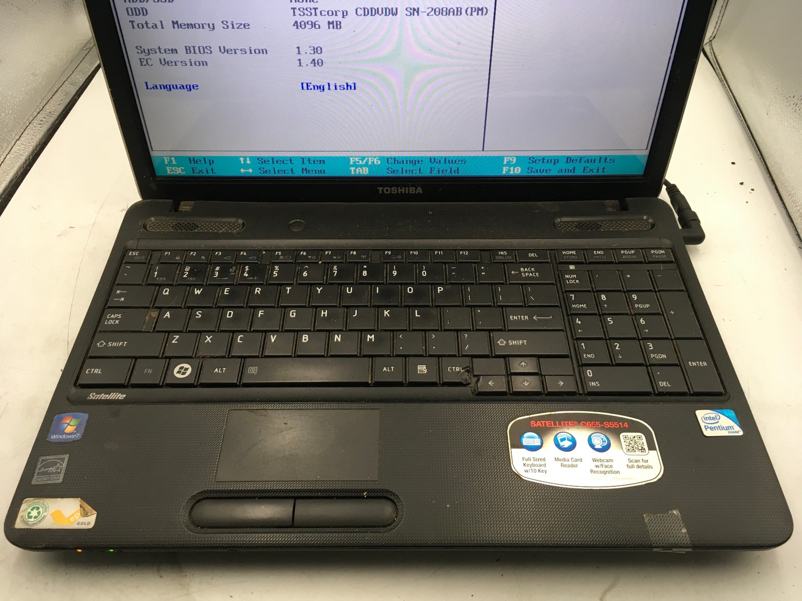 TOSHIBA SATELLITE C655 S5514 -BOOTS TO BIOS-INTEL PENTIUM B960- 4GB RAM -READ-BB