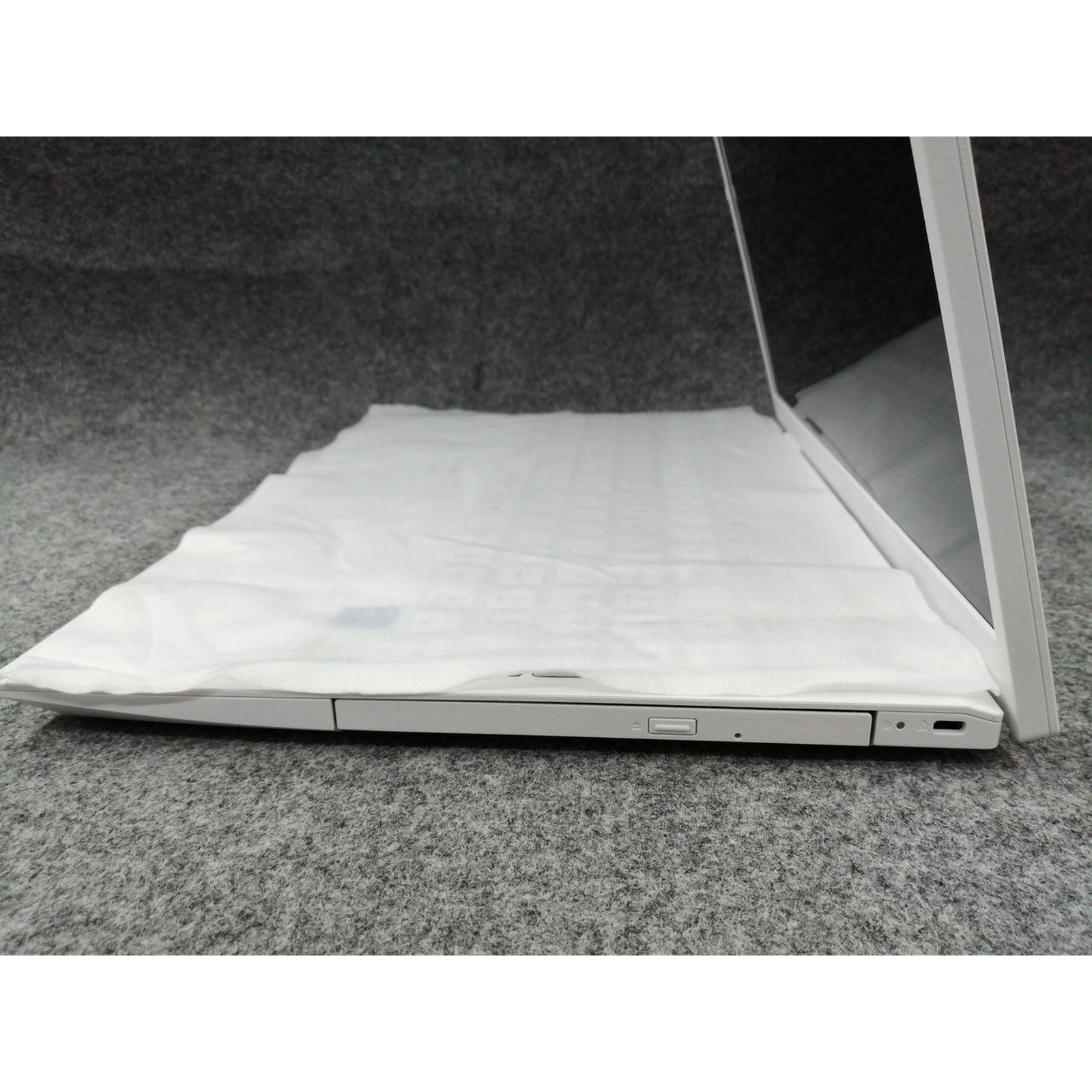 [Unused]NEC N1656/JAW-J 16GB RAM 512GB SSD Corei5-1235U 16″ Laptop Windows11Home
