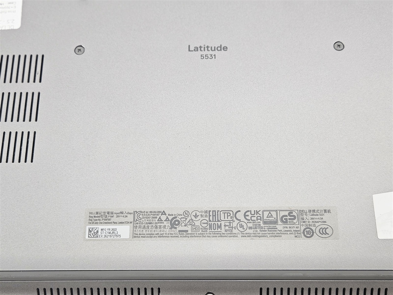 Dell i5-12500H Latitude 5531 256GB SSD 16GB 15.6″ FHD HDMI Wi-Fi 6E No OS