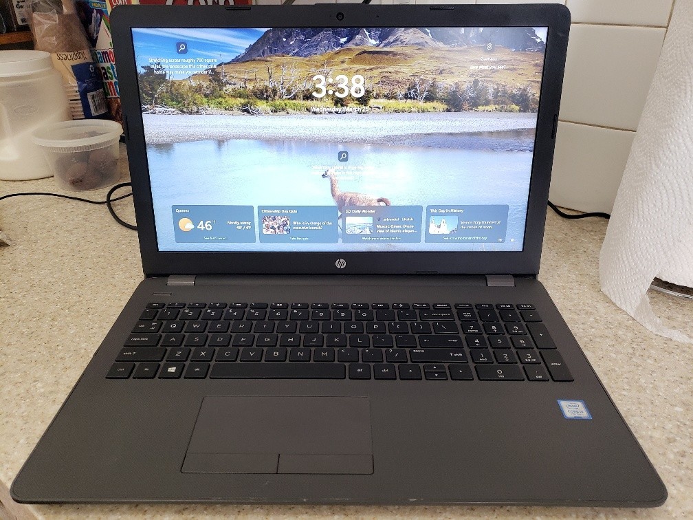15.6″ HP 250 G6 INTEL CORE i5-7200U 500GB SSD 8GB RAM WIN 11 LAPTOP