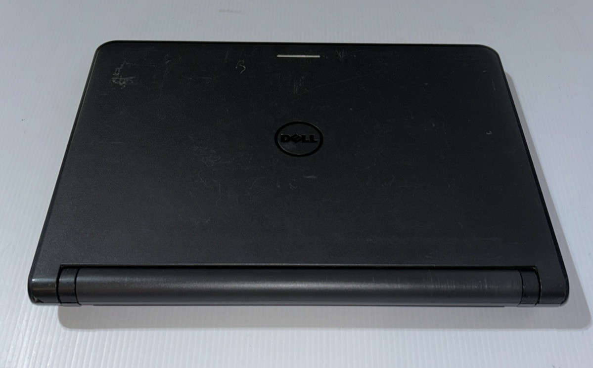 Dell Latitude 3350 Laptop i3-5005U 2.0GHz 4GB 128GB SSD Windows 11