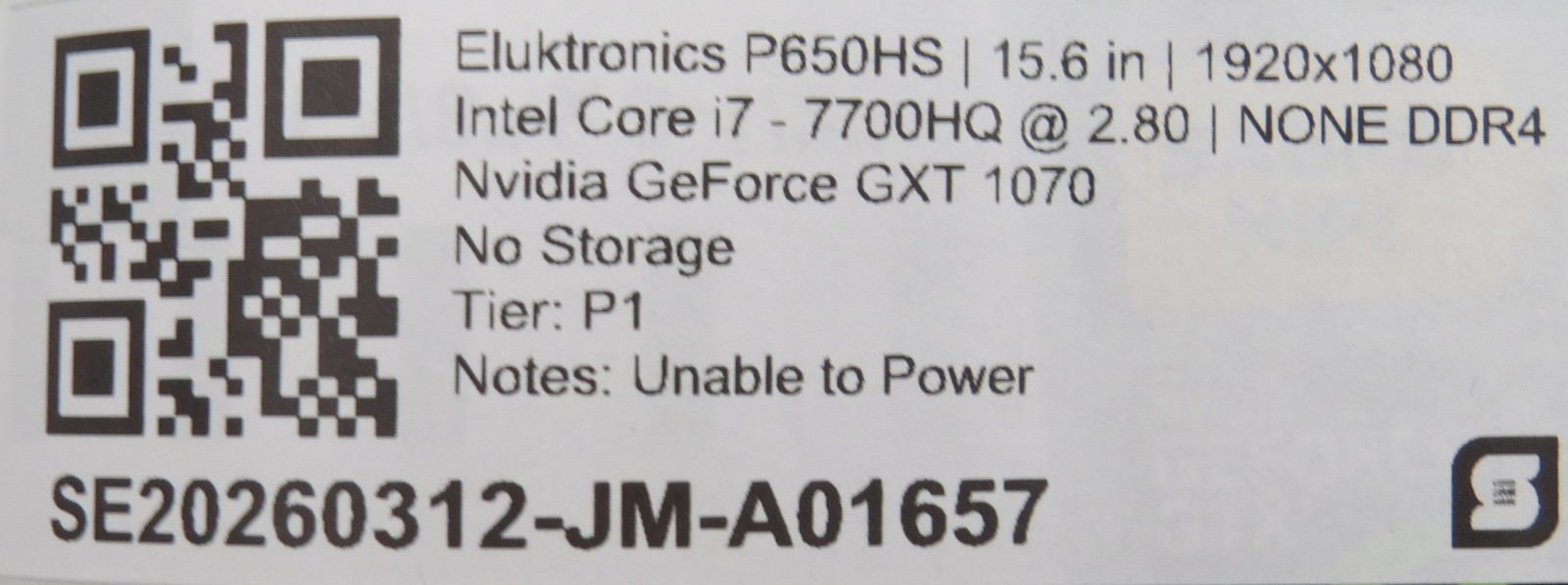 Eluktronics P650HS i7-7700HQ @ 2.8GHz NVIDA GTX 1070 15.6″ No RAM/HDD/OS/AC