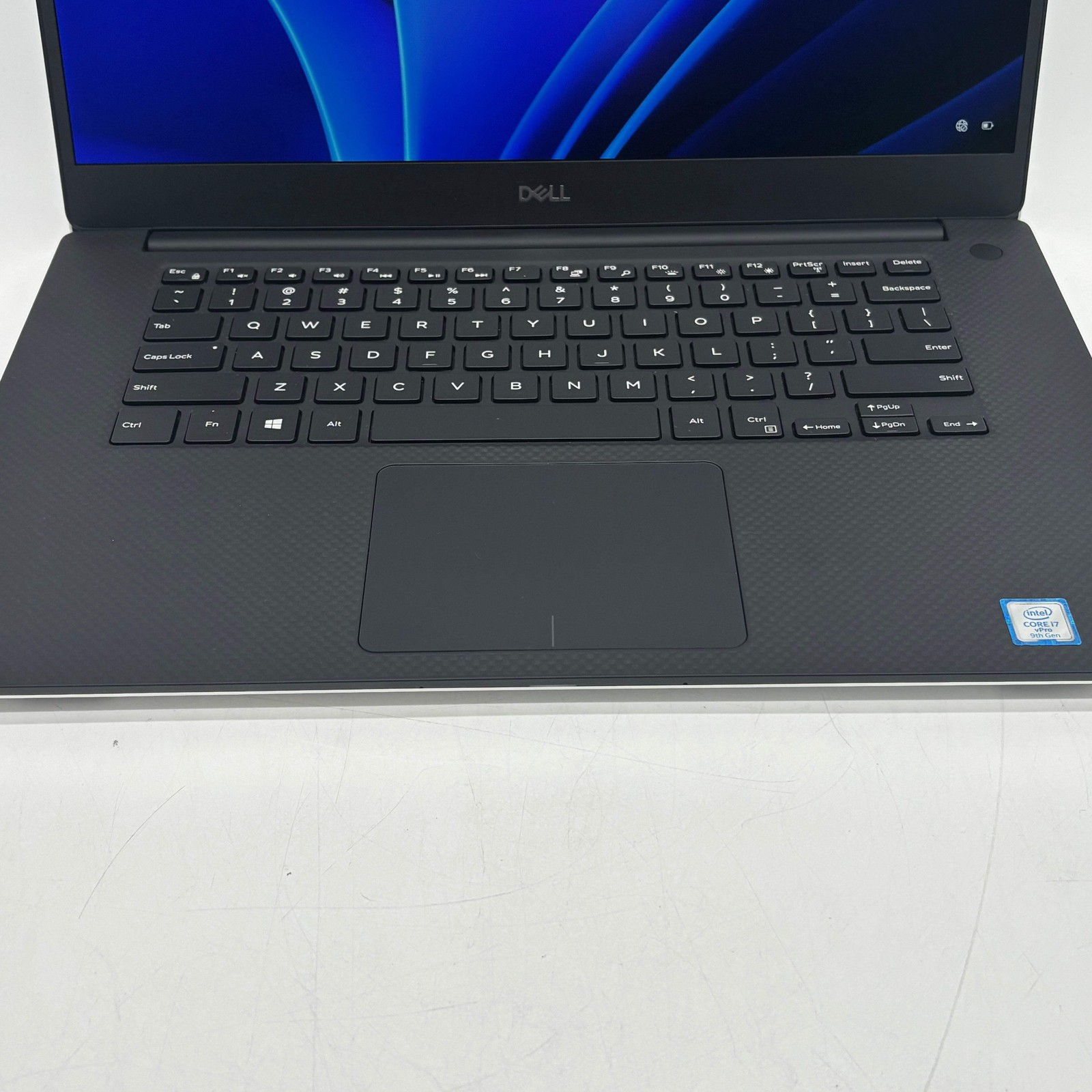 Dell Precision 5540 15.6″ i7-9850H 2.6GHz 16GB RAM 512GB SSD