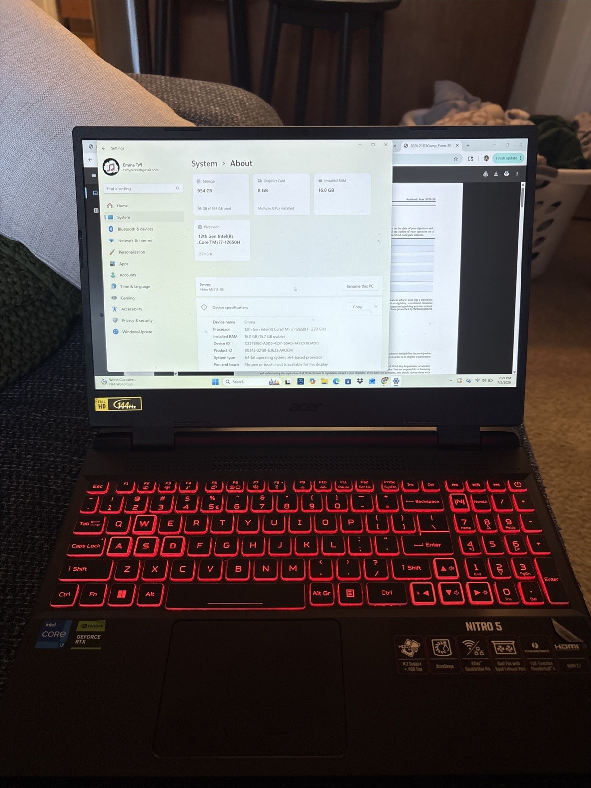 Acer Nitro 5 AN515-58 15.6 in (512GB SSD, Intel Core i5 10th Gen., 2.0GHz, 16GB