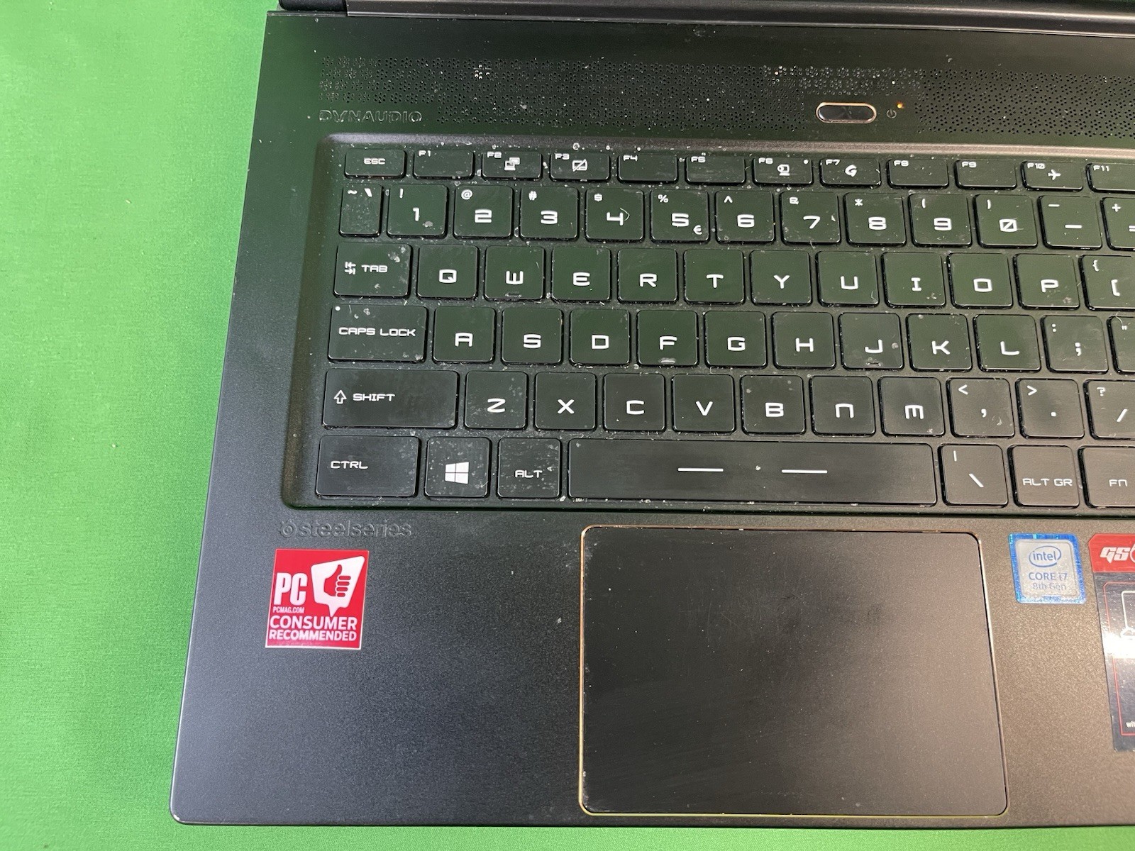 MSI GS65 Stealth Thin 8RF Intel i7-8750H GTX 1070 32GB RAM 1TB SSD 15.6″ | READ