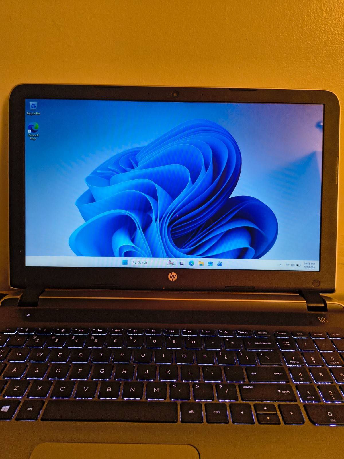 HP Pavilion 15-ab223cl touch/bklt KB Core i5-5200U@2.2GHz 12GB 192GB SSD Wn11Hm