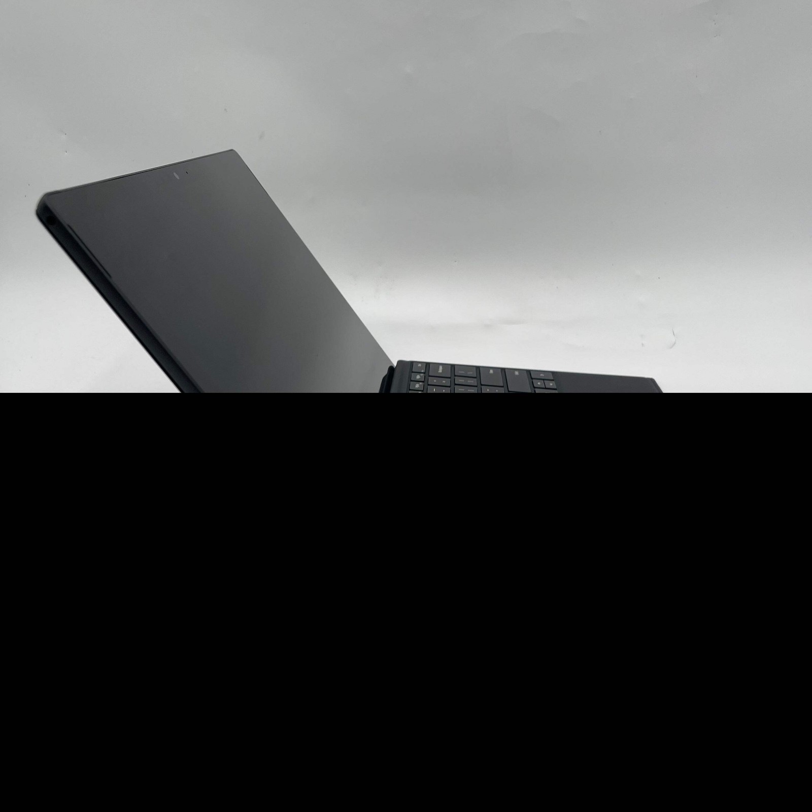 Broken Microsoft Surface Pro 6 1796 12.3″ i5-8350U 1.7GHz 8GB RAM 256GB SSD Bad