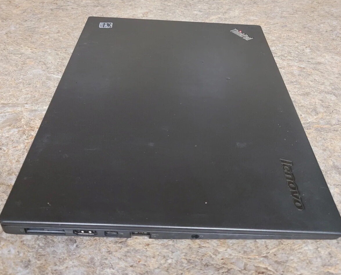 Lenovo Thinkpad X1 Carbon Core I5-4300U 1.9GHz 8GB 256GB**NO OS.