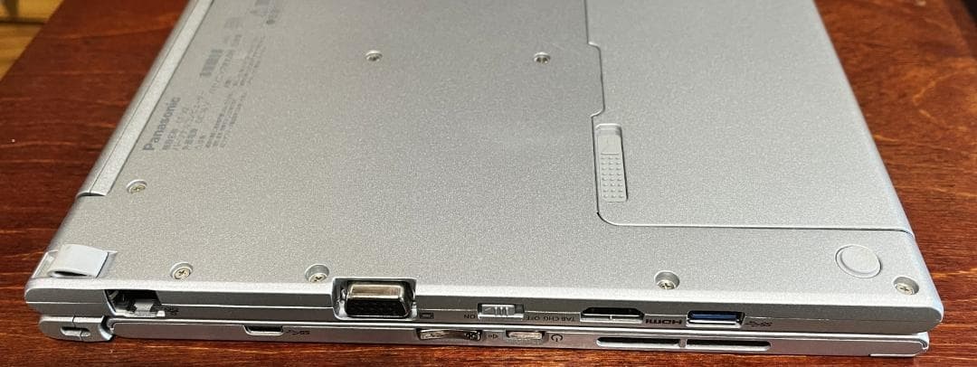 Panasonic Toughbook CF-XZ6 i5 7300U Intel HD 8GB SSD 256GB 12″ QHD Touch Win 11