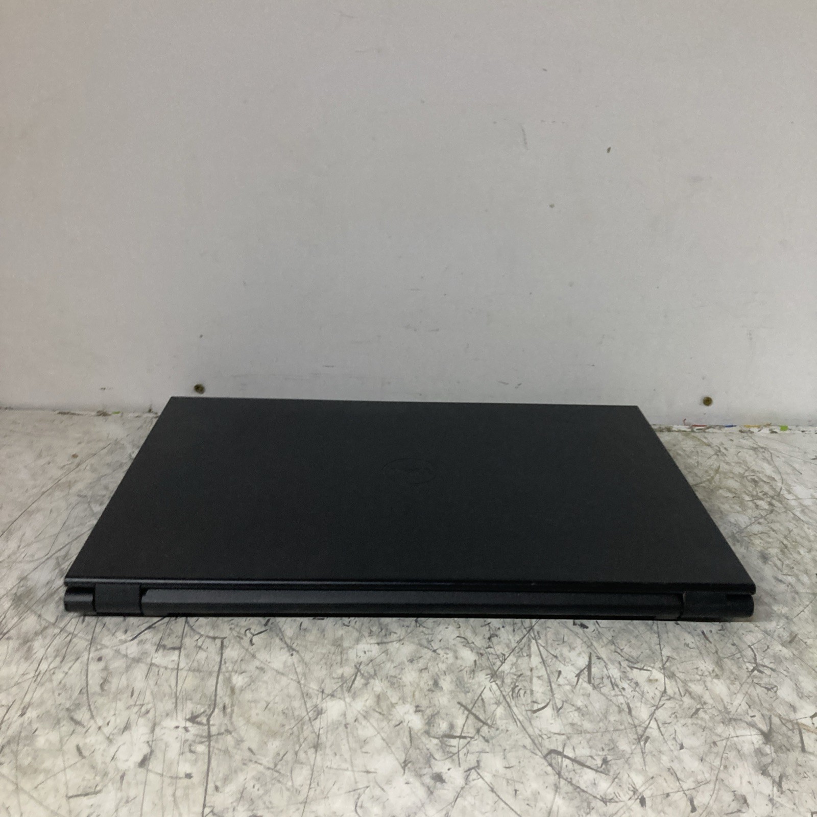 Dell Inspiron 3541 15 AMD A6-6310 1.80GHz 4GB Ram NO HDD Boot to BIOS