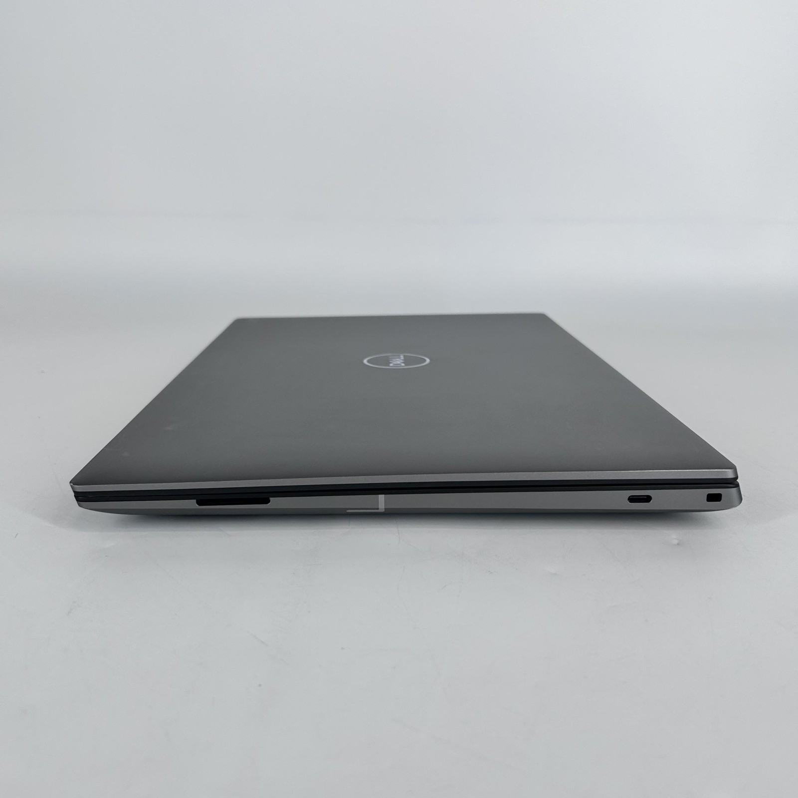 Dell Precision 5680 16 FHD+ 2.5 GHz i7-13800H 32GB 512GB SSD RTX 2000 Ada
