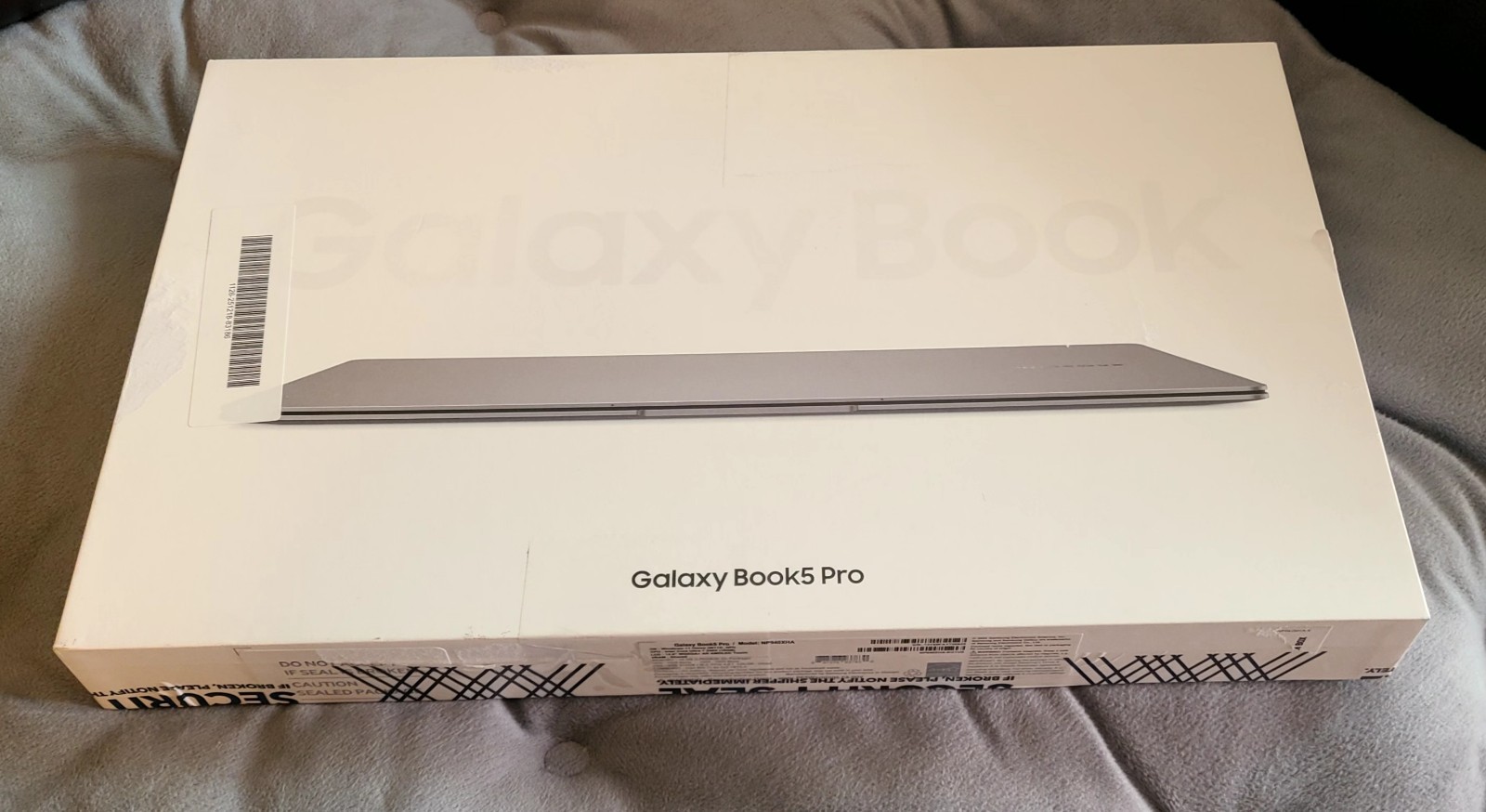 Samsung Galaxy Book5 Pro Laptop Intel Core Ultra 7 256V 14″ AMOLED Touch-Screen