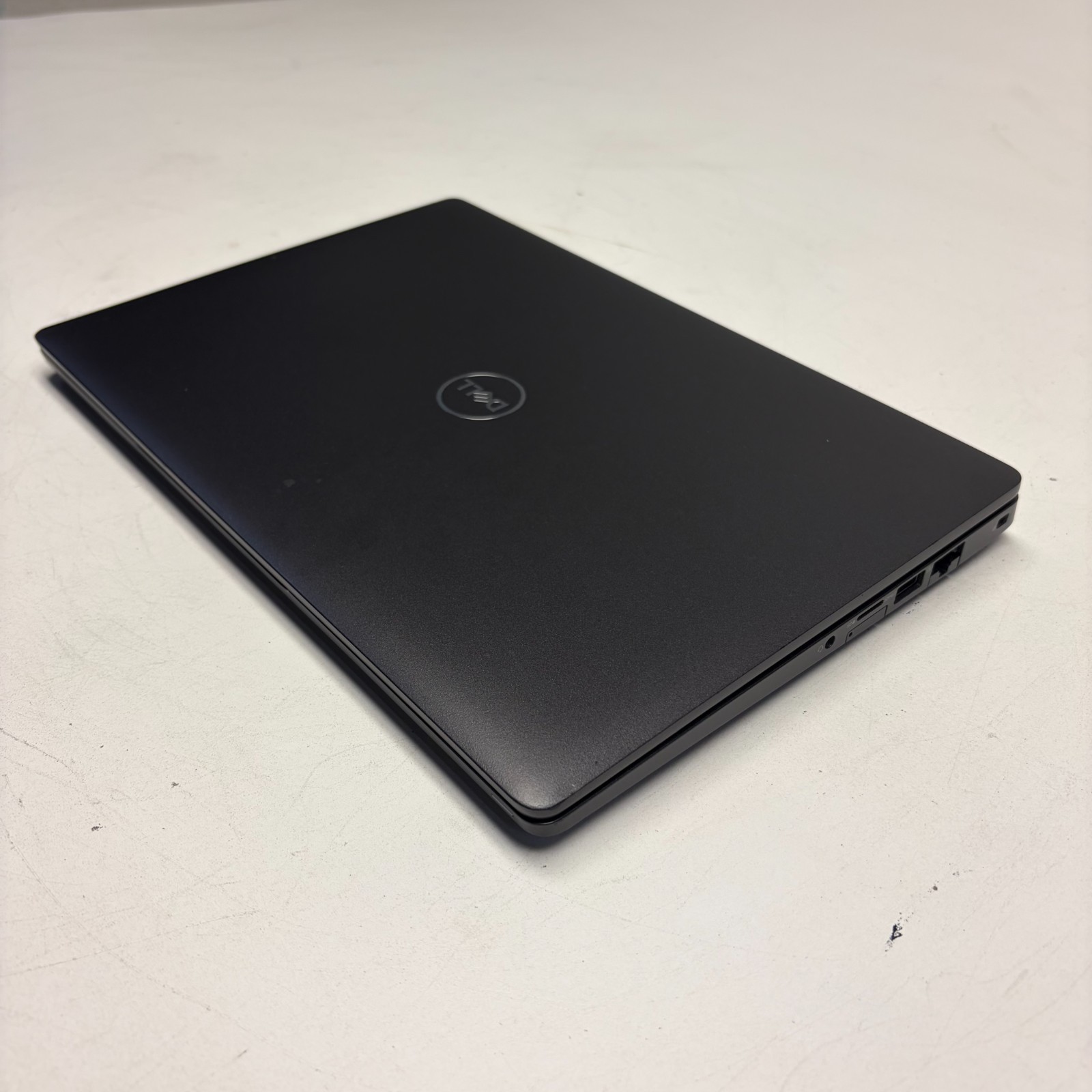 Dell Latitude 5300 w/ Power Supply
