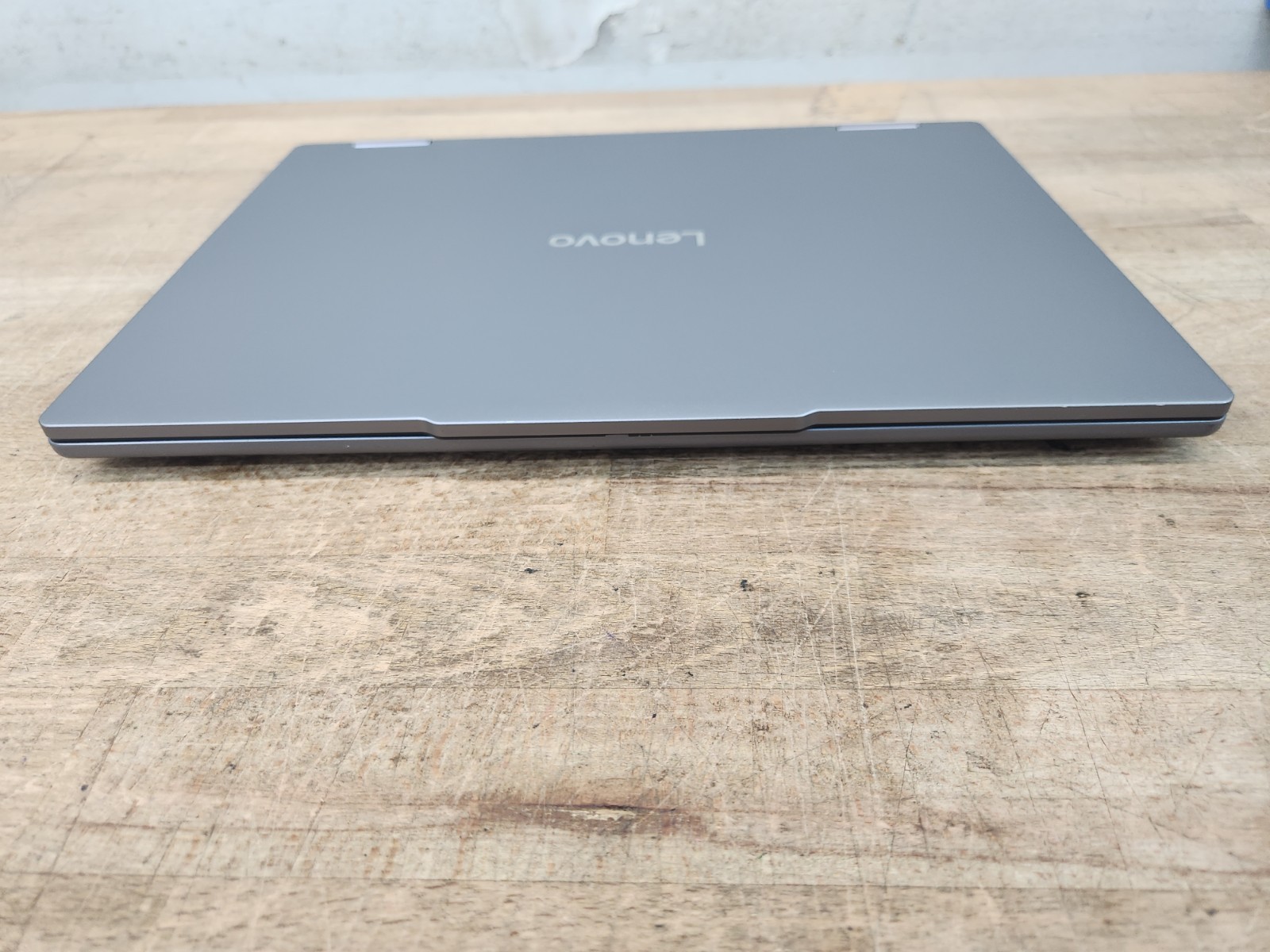 Lenovo IdeaPad 5 2-in-1 “14 Laptop Snapdragon X Plus 3.2GHz 16GB RAM 512GB SSD