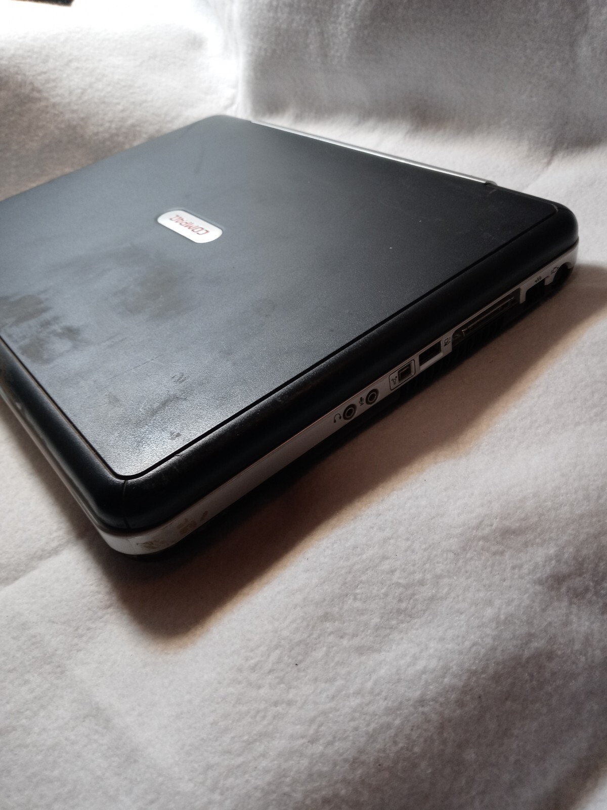 Compaq Presario R4000 15 1/2″ Laptop Windows XP PARTS ONLY