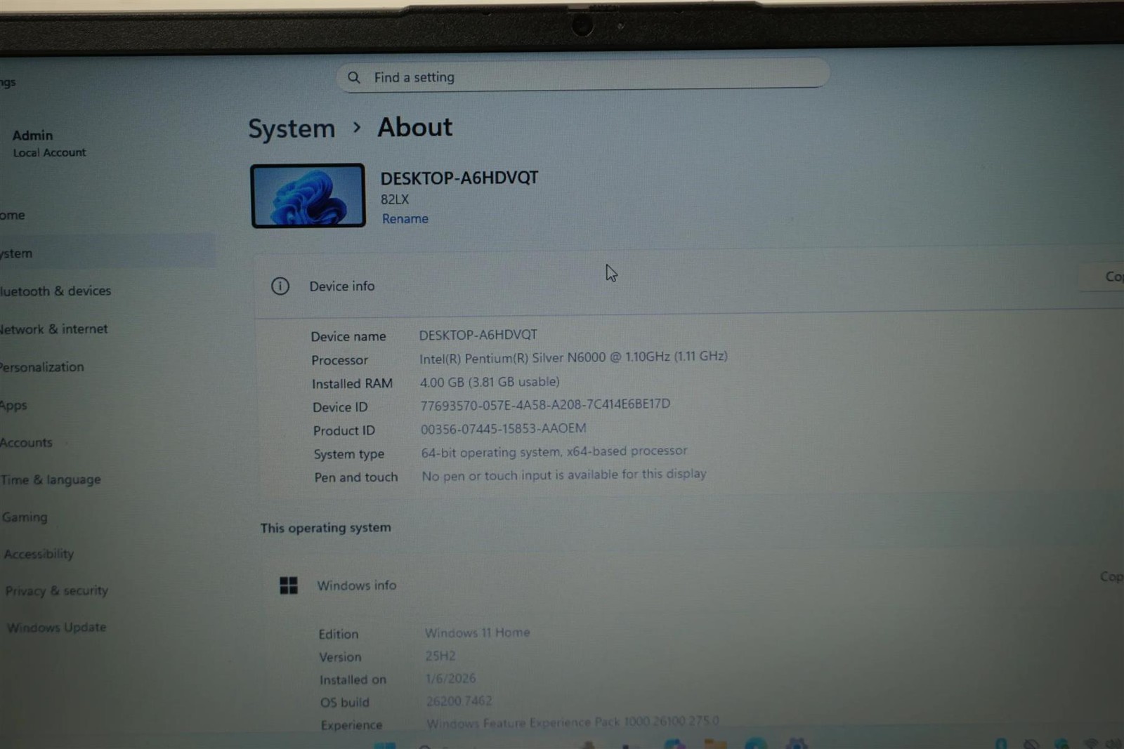 Lenovo 82LX IdeaPad 1 15.6″ FHD Intel Pentium Silver N6000 1.10GHz 4GB 128GB