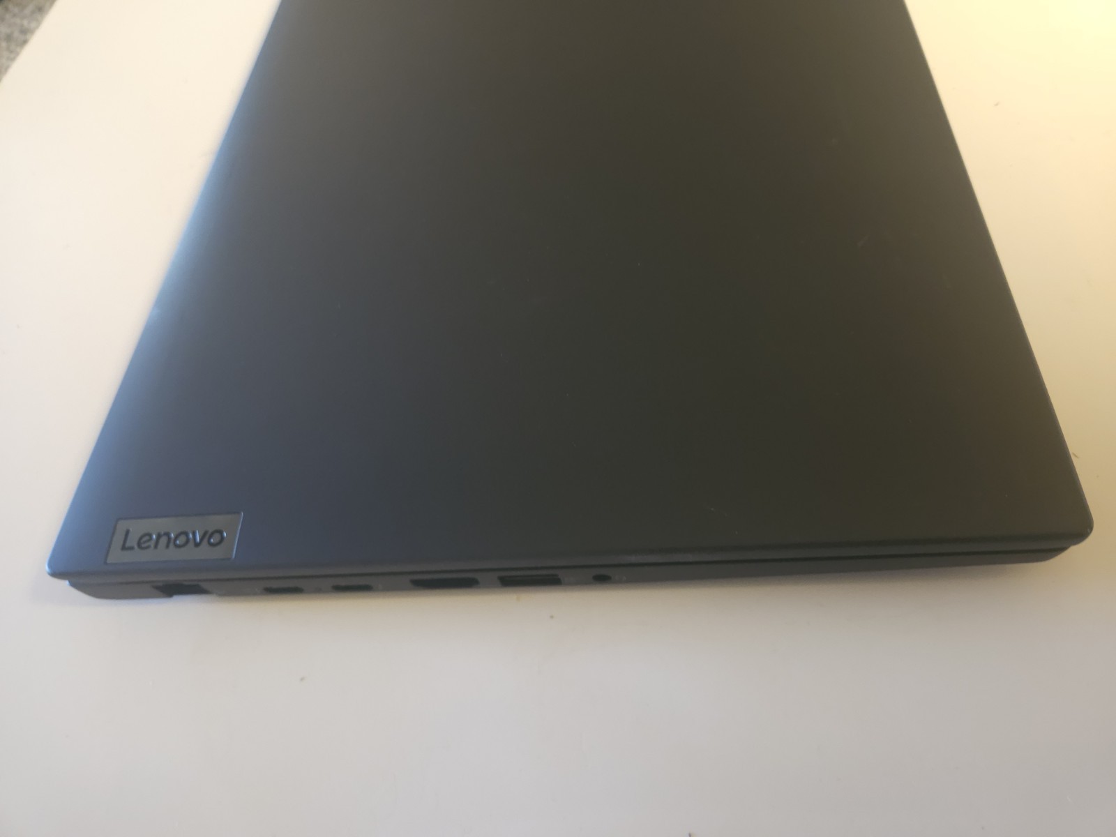 Lenovo ThinkPad T14 i7 32gb Ram 512gb SSD Drive Gen3 1260p 14″ Screen Win 11Pro