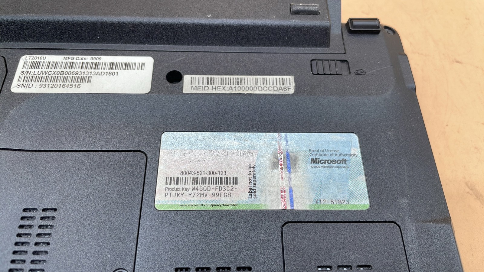 Gateway KAV60 10.1-Inch & IBM ThinkPad T42 Type 2379 14.1-Inch Laptops No HDD