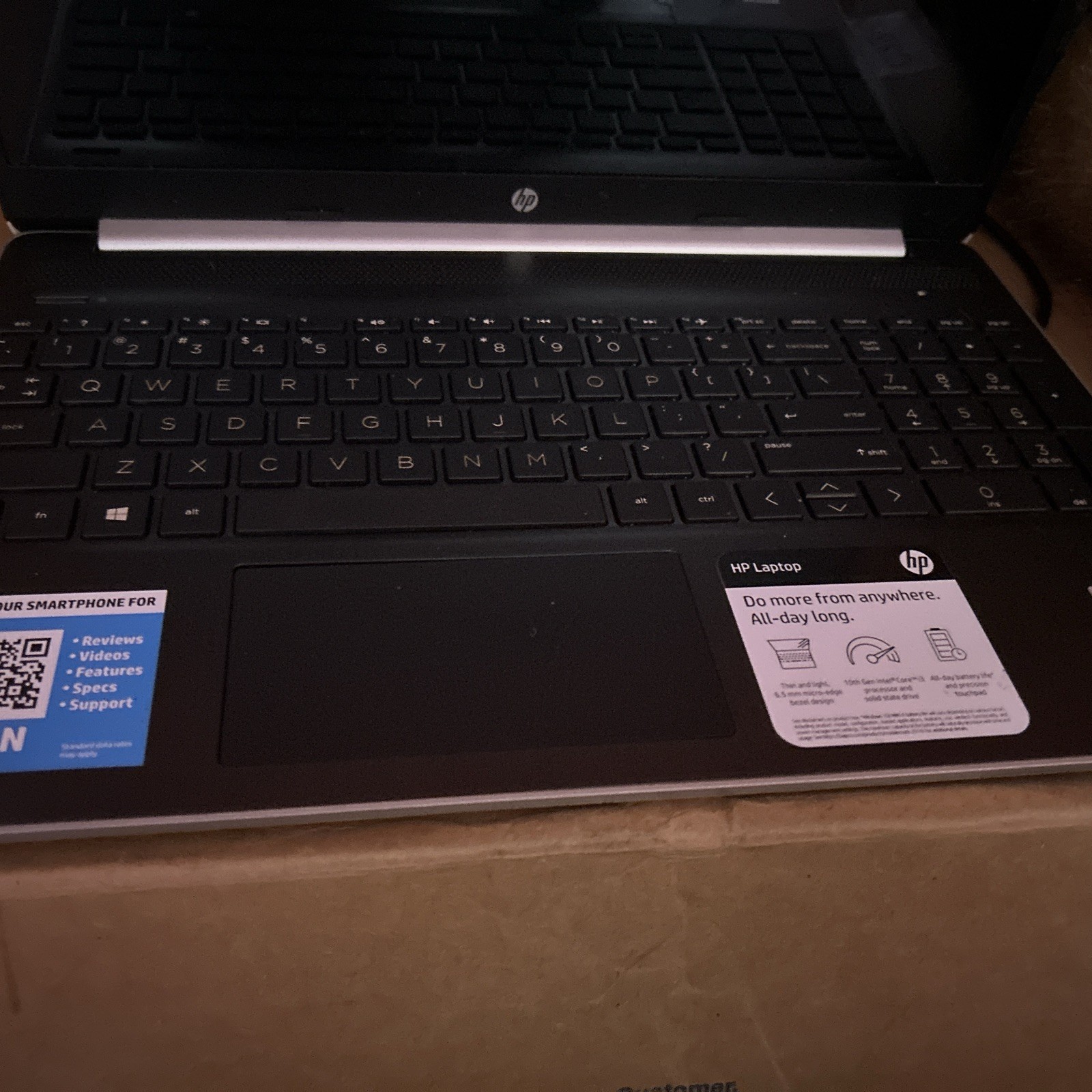 Touchscreen HP Laptop model is intel core i3 10th generation all day battery