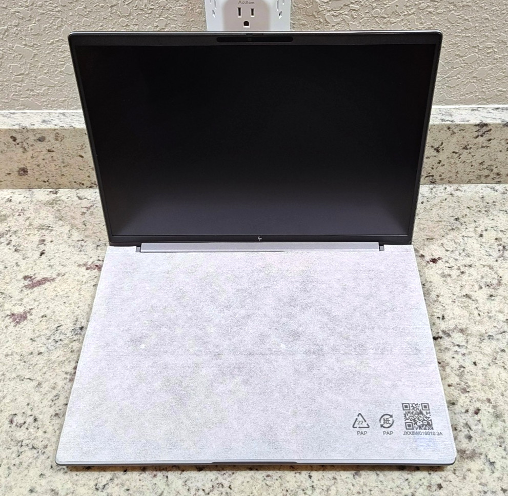 HP ZBook X G1i 16 (UHD+) — Ultra 7 265H / 32GB RAM / 1TB SSD / RTX PRO 1000
