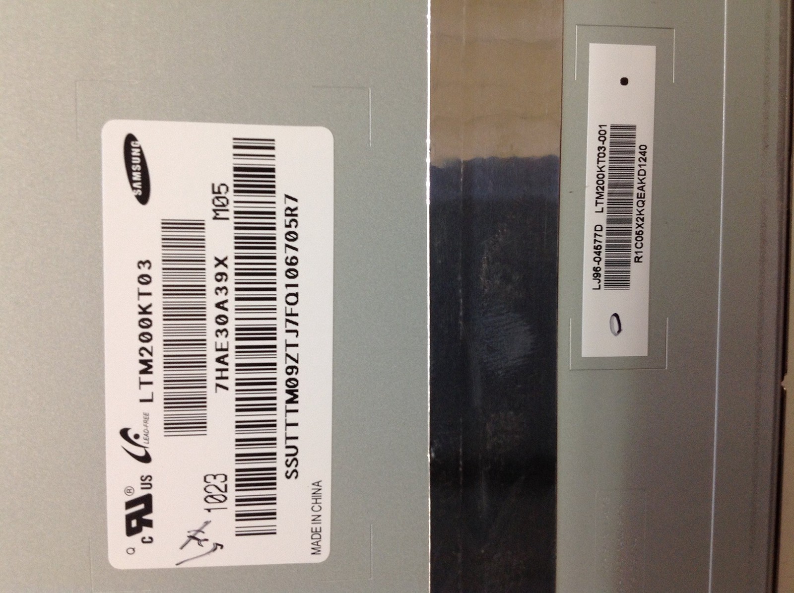 IBM Lenovo 20-inch Matte LCD for 3000 C305 All-In-One, LTM200KT03 Samsung
