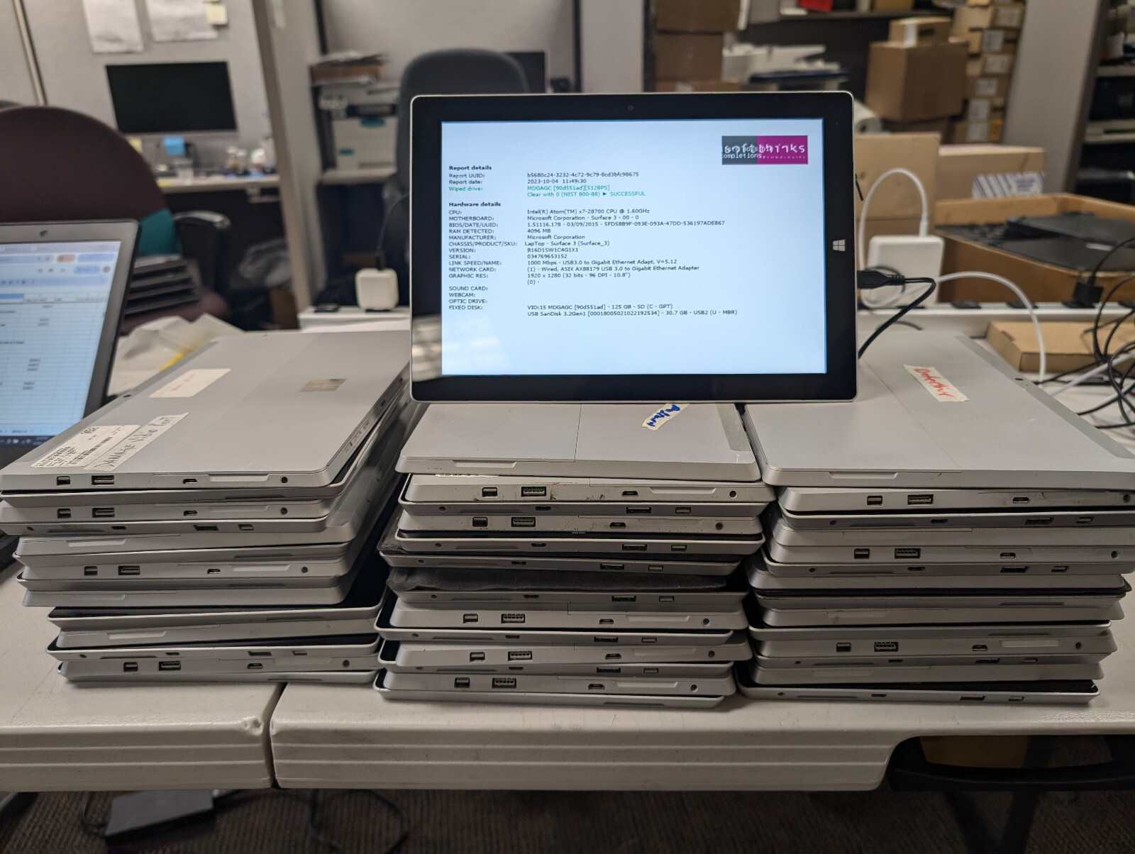 Lot of 42 MICROSOFT SURFACE 3 ATOM X7-Z8700 4GB 128GB NO OS Boots to Bios