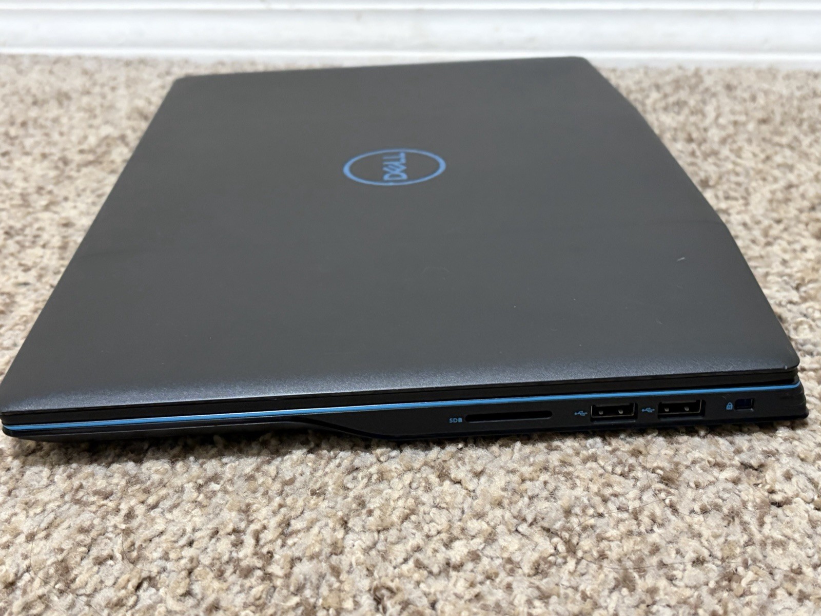 DEll G3 3590 15.6″ Full Hd Gaming Laptop i5-9300H GTX 1050 12Gb Ram 1TB READ