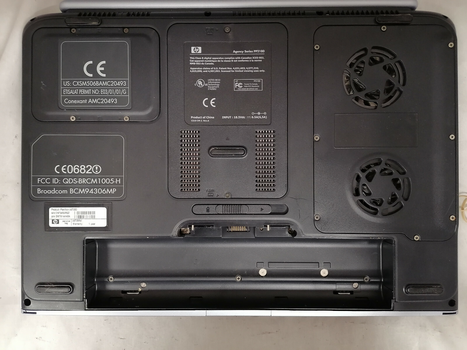 FOR PARTS 17.1″ HP Pavilion zd7058cl P4 2.8 512MB No Battery No Charger No HDD