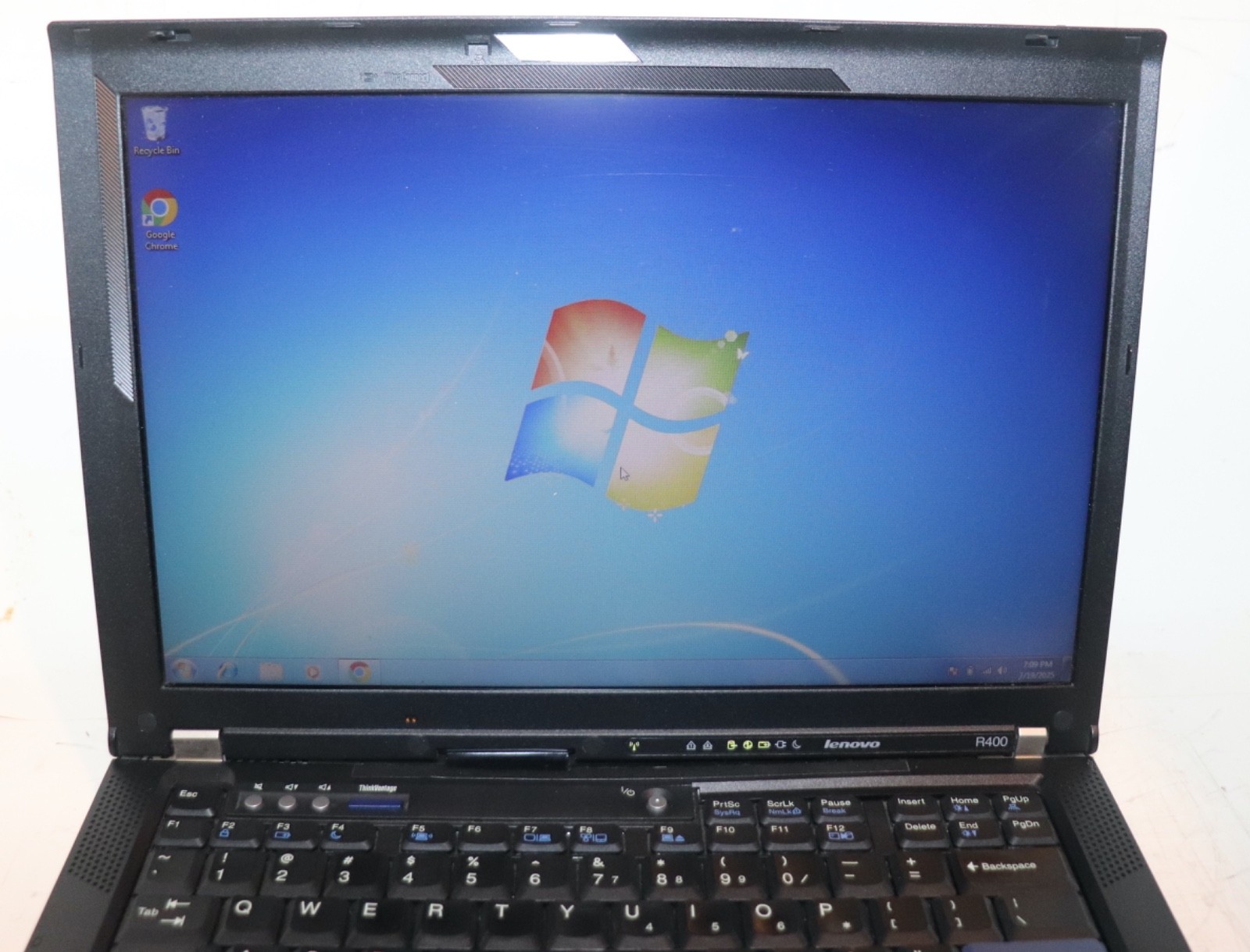 Lenovo ThinkPad R400|IntelCore Duo@2.53GHz|4GB RAM|320GB HDD|WIN 7 Prof|Webcam