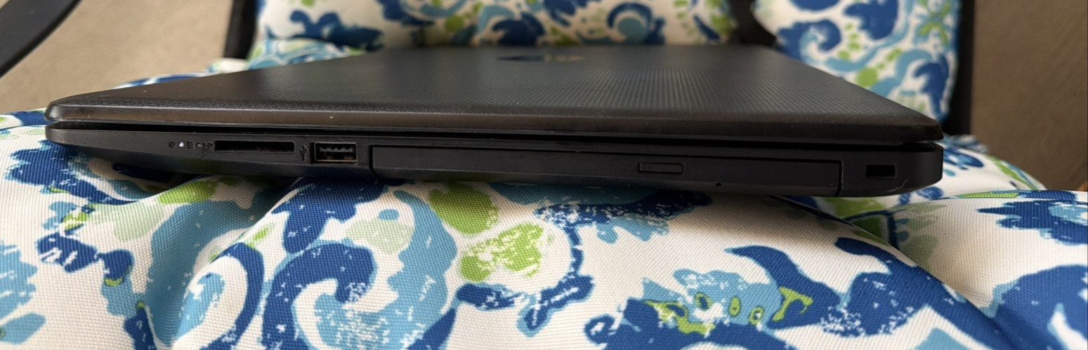 HP 17-by1062st 17.3” Laptop i5-8265U 8GB RAM 256GB SSD 500 GB HHD Win 11 Home 64
