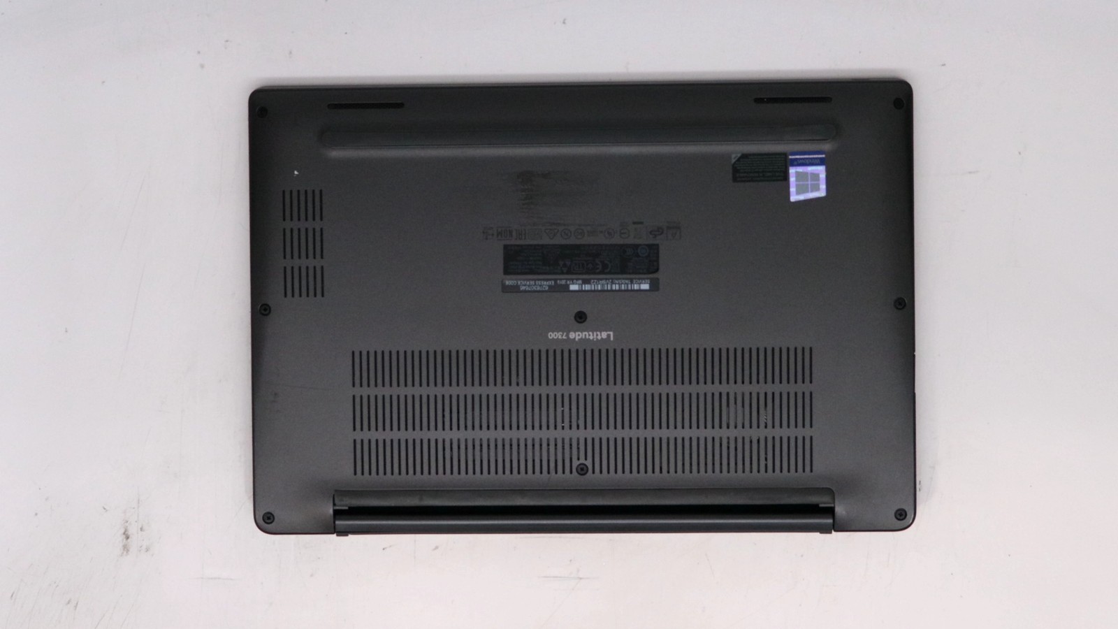 Dell Latitude 7300 13″ i7-8665u 16GB 256GB – Good