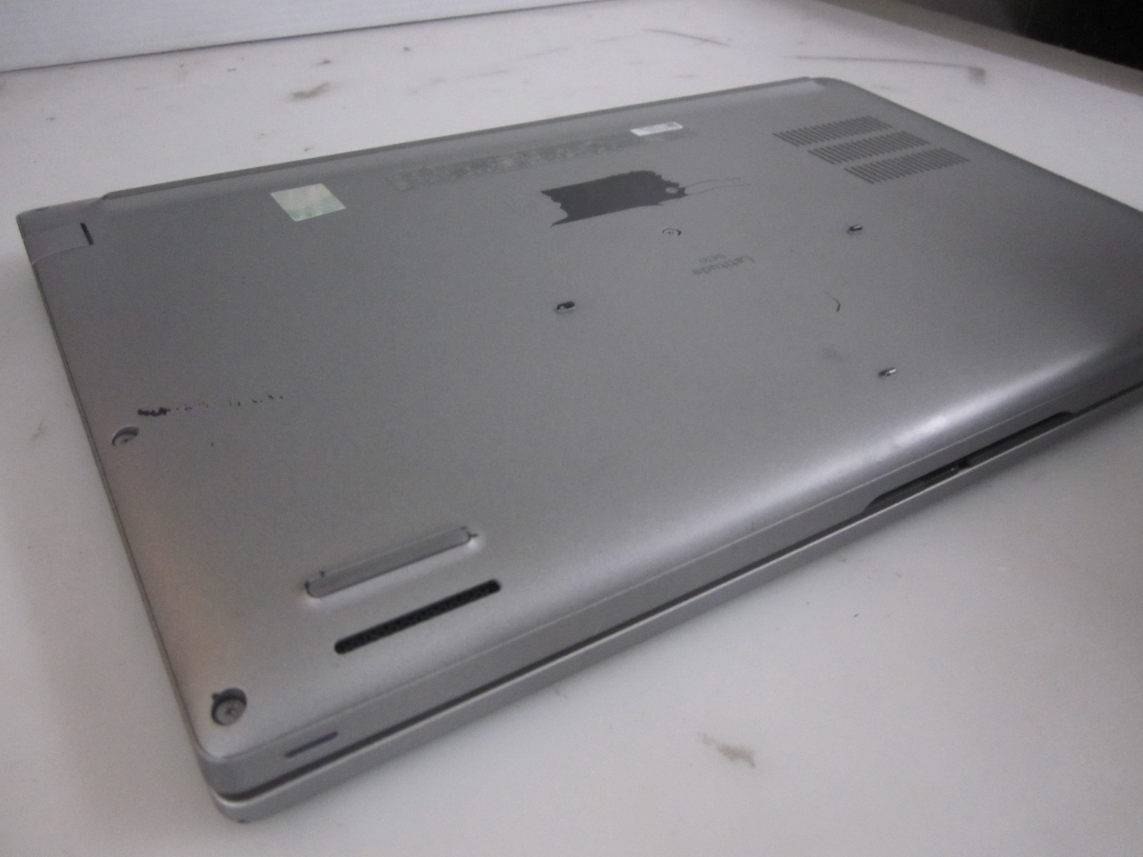 Dell Latitude 5430 i7-1255U 4.00GHz 16GB LAPTOP NO HDD/AC/OS BIOS