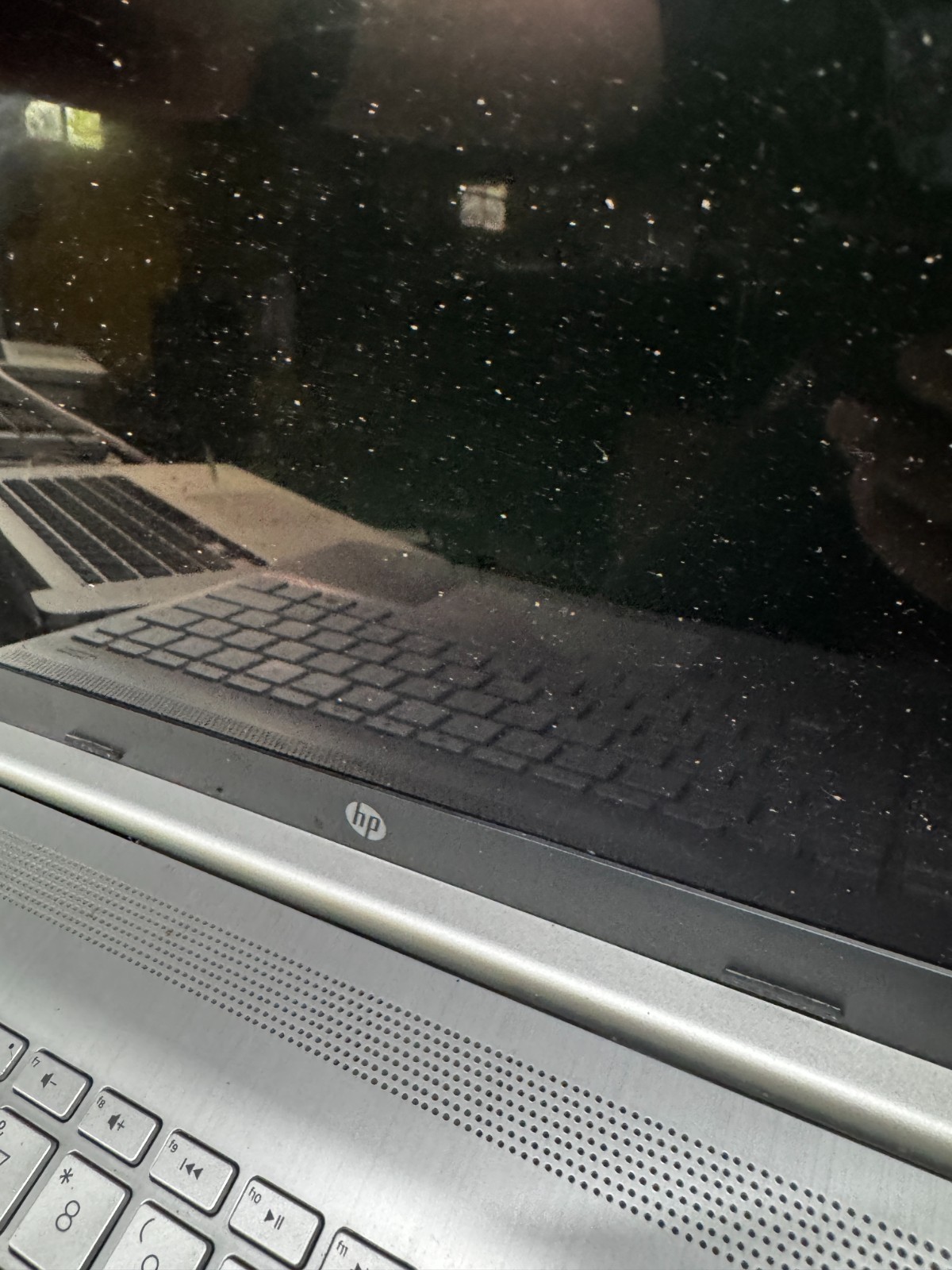 HP 15t-dw300 Core I7 Laptop for Parts/Repair #5736