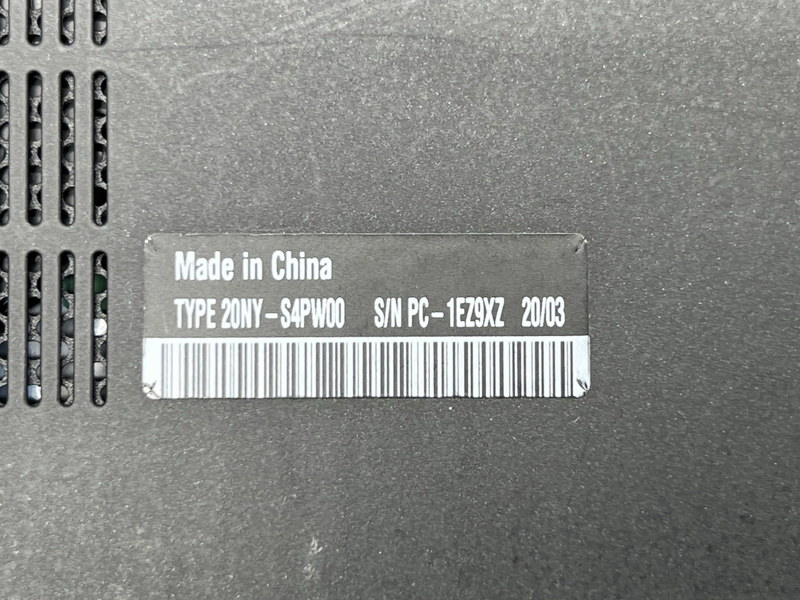 Lenovo ThinkPad T490s, i5-8365U CPU @ 1.60GHz, 16GB RAM-No HDD/OS/Charger