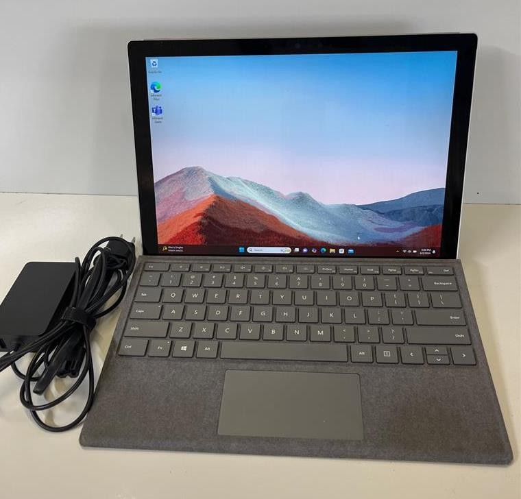 Microsoft Surface Pro 7+ plus i7, 16GB, 512 SSD, 11th Gen 1165G7 processor, KB