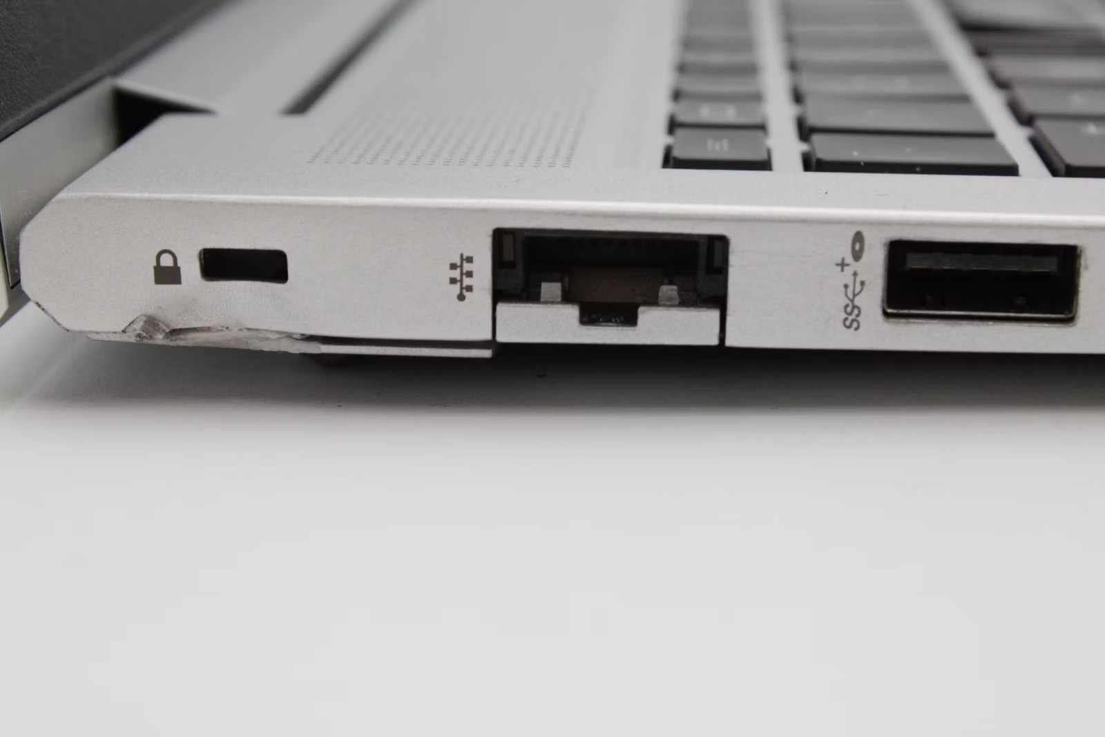 HP ProBook 450 G9 Used 15.5″ i5-1235U, 256GB NVMe, 16GB RAM