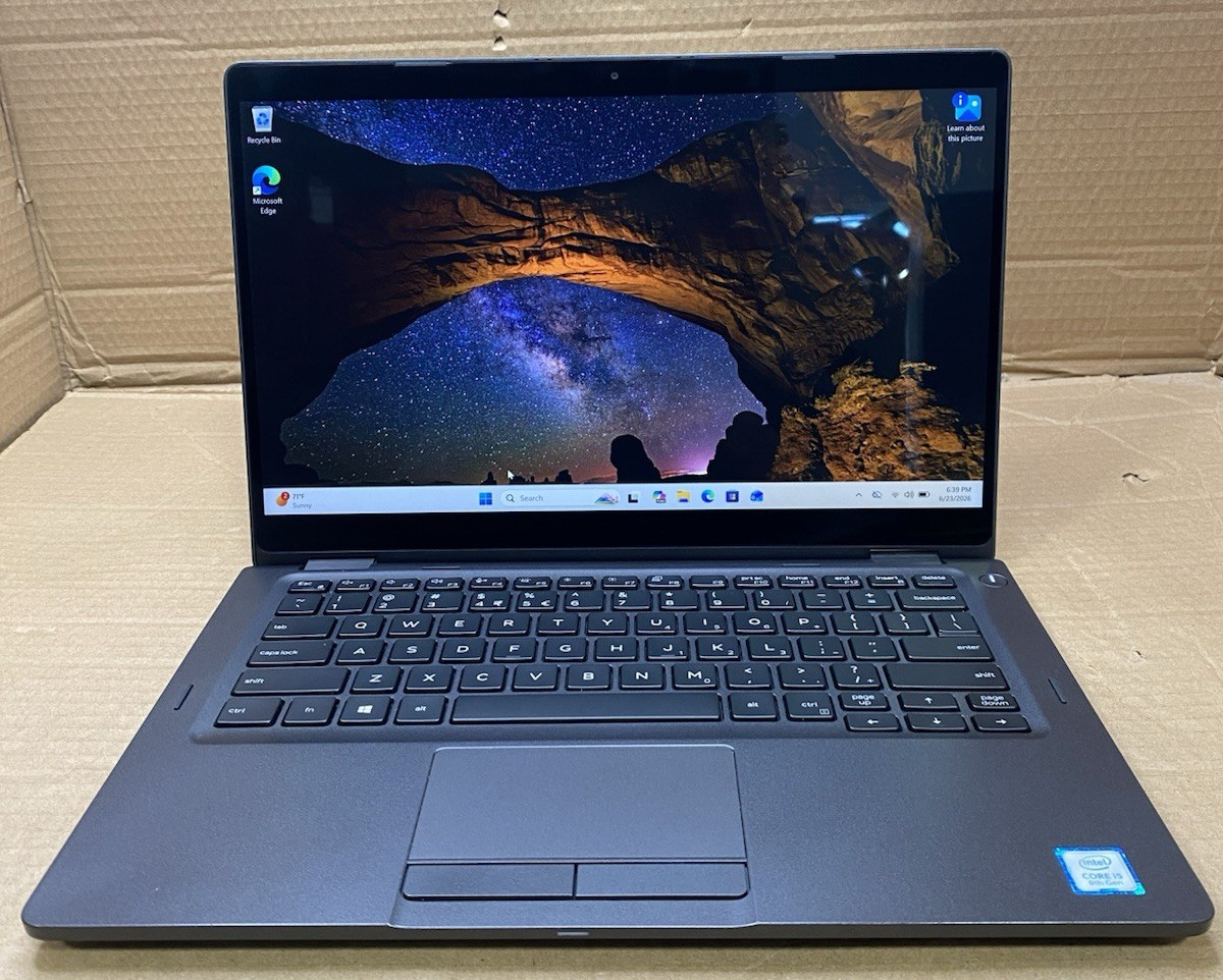 Dell Latitude 5300 2-in-1 Core i5-8265U @ 1.60GHz 8GB RAM 256GB SSD Windows11Pro