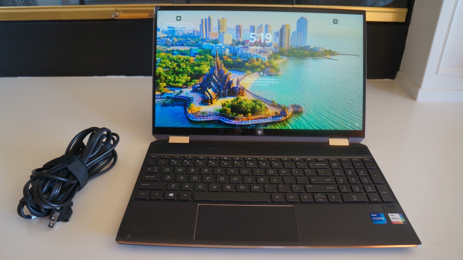 HP Spectre x360 Convertible 15-eb1043dx i7-1165G7 16GB RAM 256GB SSD, 4K Display