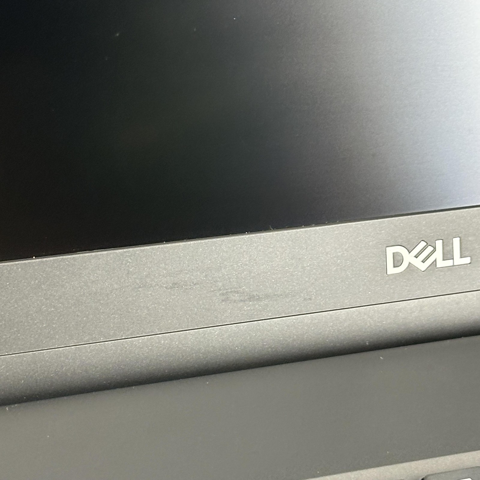 Dell Precision 7770 17.3 FHD 2.3 GHz i9-12950HX 32GB 512GB SSD RTX A5500