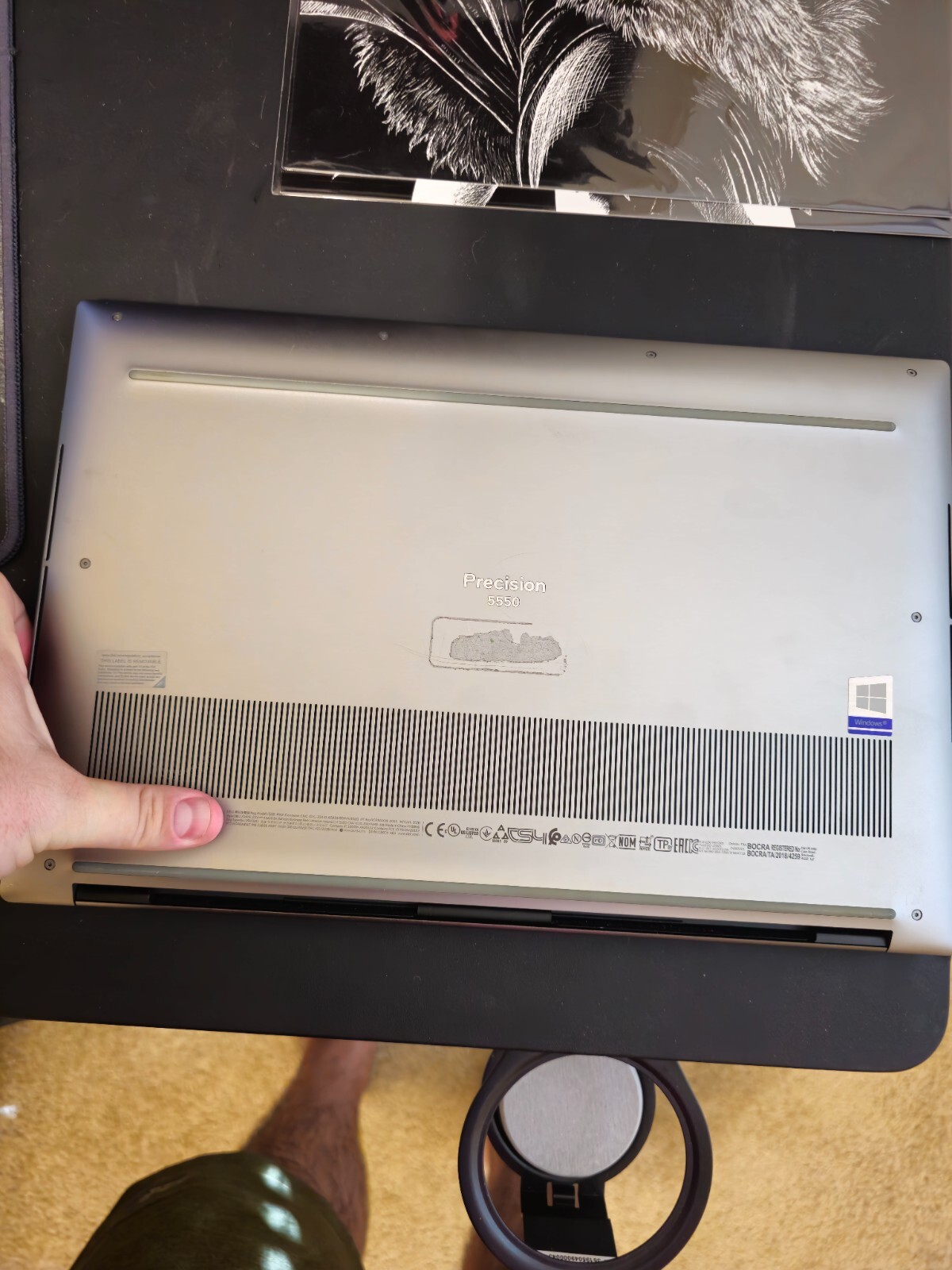 Dell Precision 5550 15.6″ FHD i7 10850H 32GB 1TB SSD T1000 Excellent
