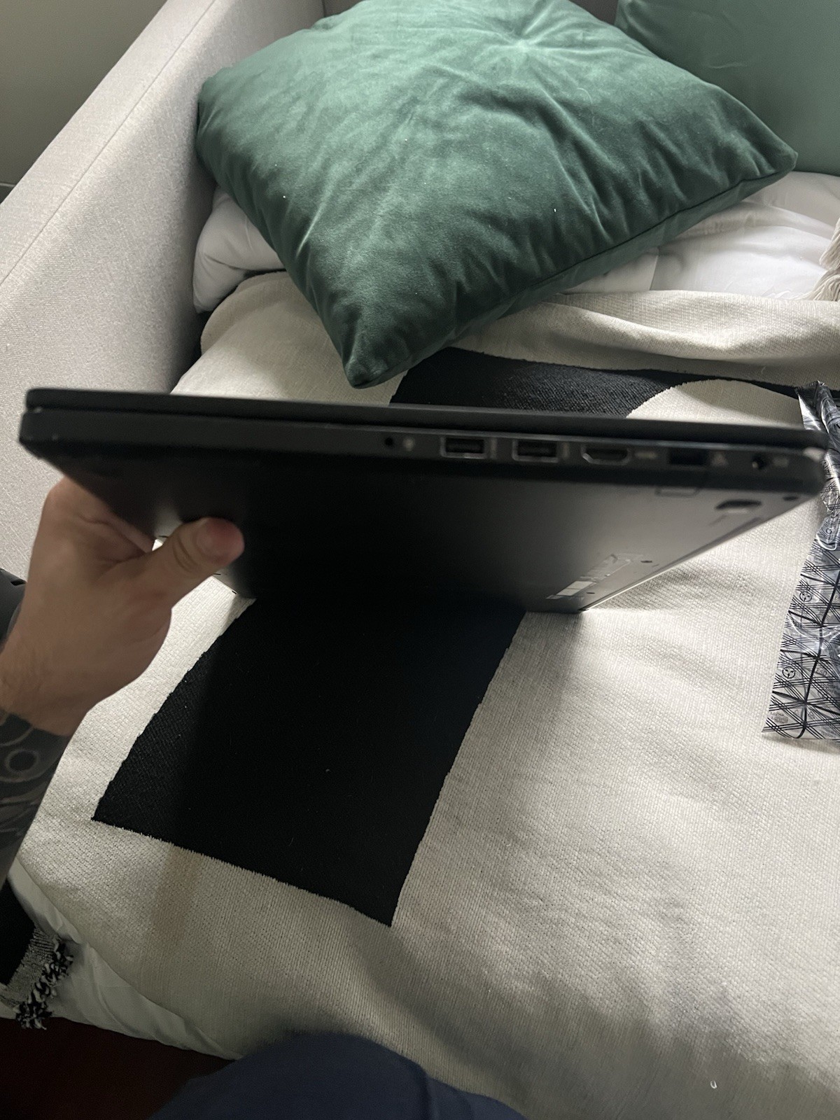 Asus Q502L 2in1 Touch Laptop Intel i5-4210U @ 1.70 GHz 8GB 1TB HDD Win 10