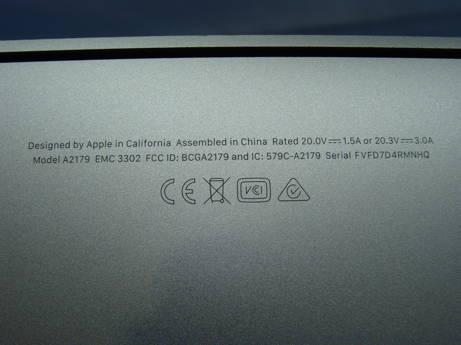 Apple MacBook Air 13″ A2179 (2020) i3-1000NG4 1.1GHz 8GB 256GB SSD MWTJ2LL/A +PA