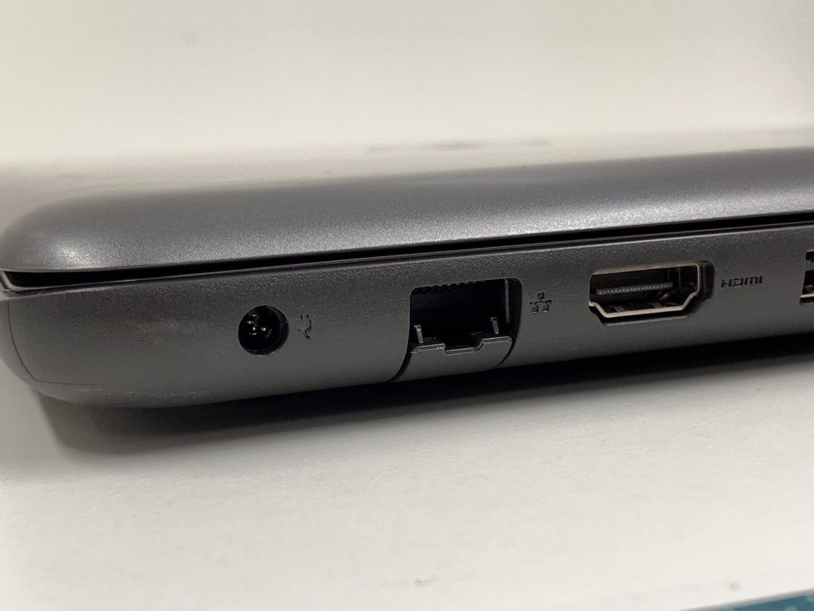 Dell Inspiron 5565 AMD A9-9400 Radeon R5 2.4GHz | NO RAM/HDD | For Parts | #T239