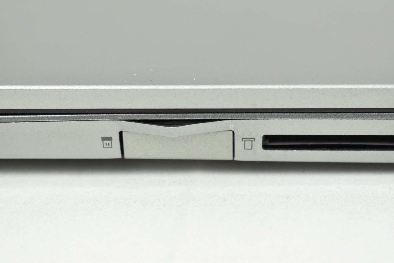 Lenovo Thinkbook 14-IML i5-10210U 1.6GHz 8GB 256GB SSD No OS *See Issues*