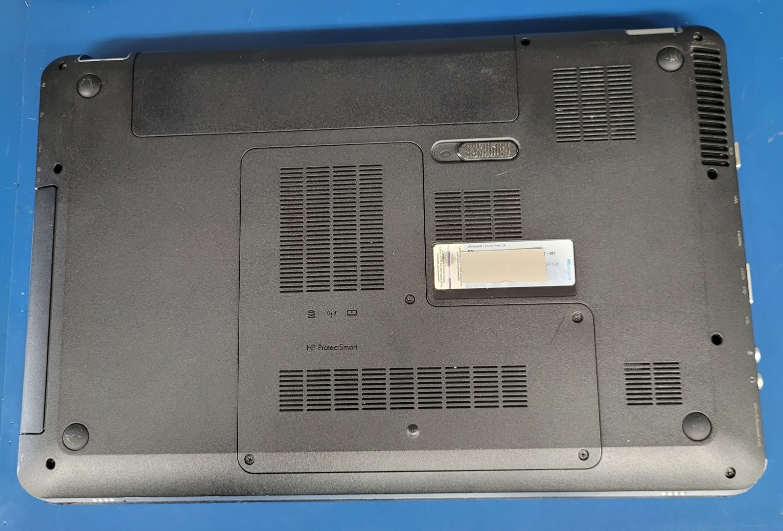 HP Pavilion dv6t-3100 Intel i5-m460 @2.53GHz 8 GB RAM – NO HDD