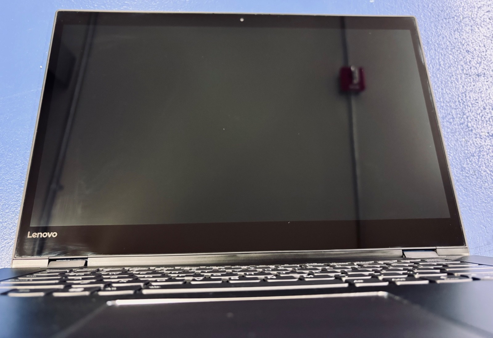 Lenovo IdeaPad FLEX 5-1570 15.6″ Intel i5-8250U@1.60GHz, 8GB-RAM, 512GB-SSD.