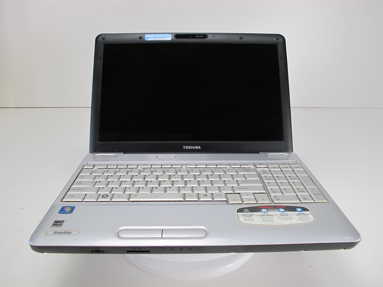 Toshiba Satellite L505 Intel i3 M330 2.13GHz 2GB Ram