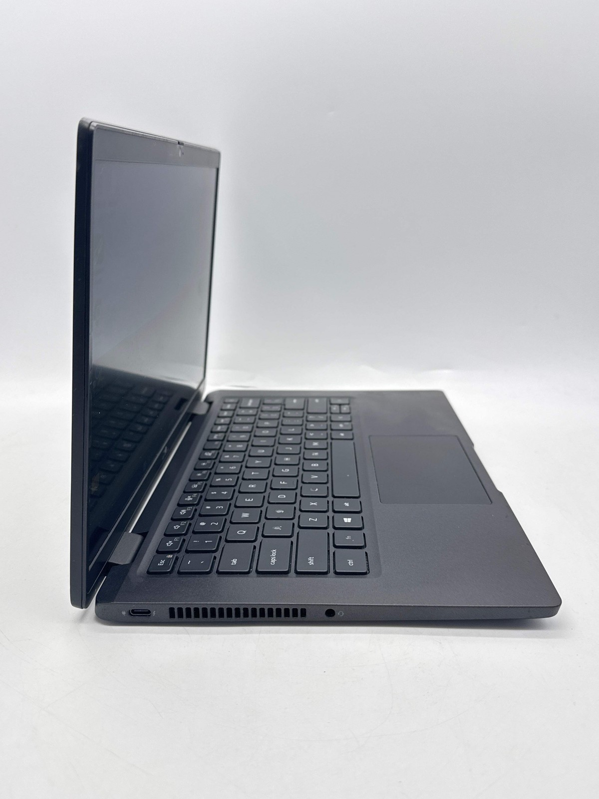 Dell Latitude 7320 13.3″ Core i7-1185G7 16GB RAM 256GB SSD Black For Parts