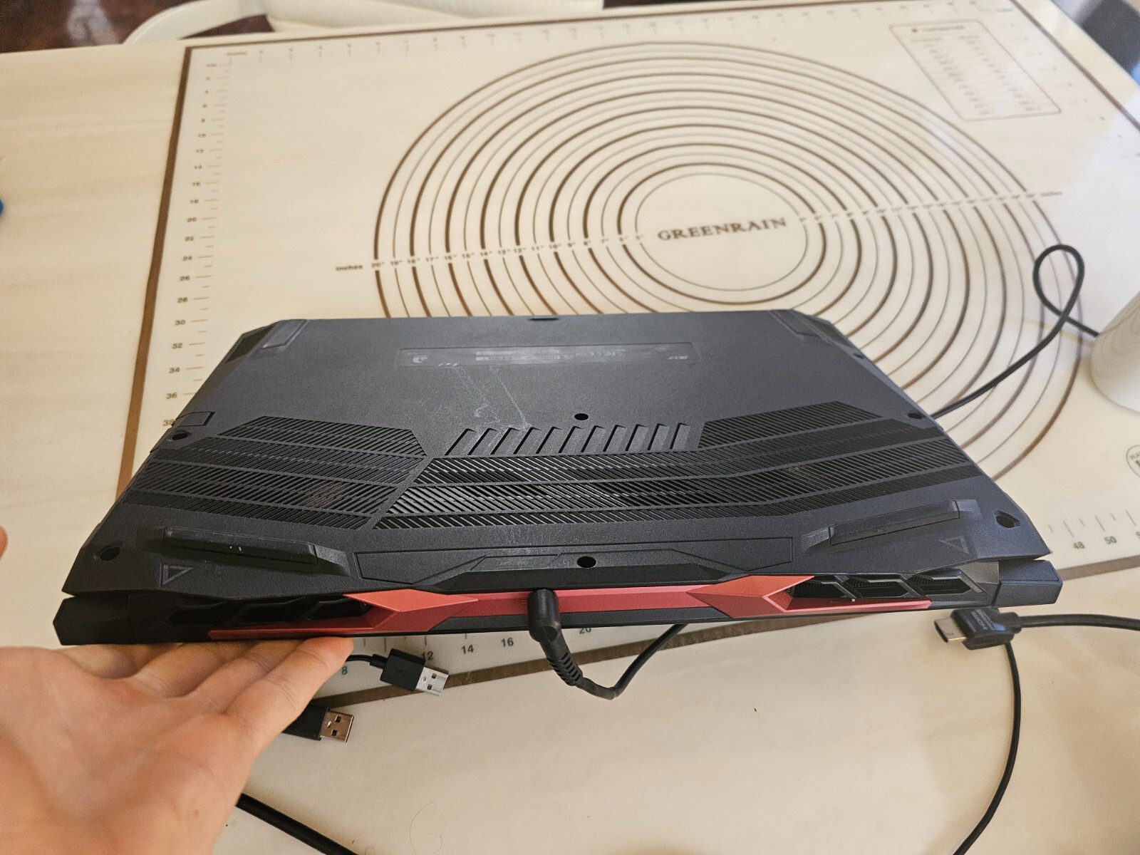 acer nitro 5 gaming laptop 3060 rtx, 3.3Ghz CPU, 32GBs of Ram, and 1.5 terabytes