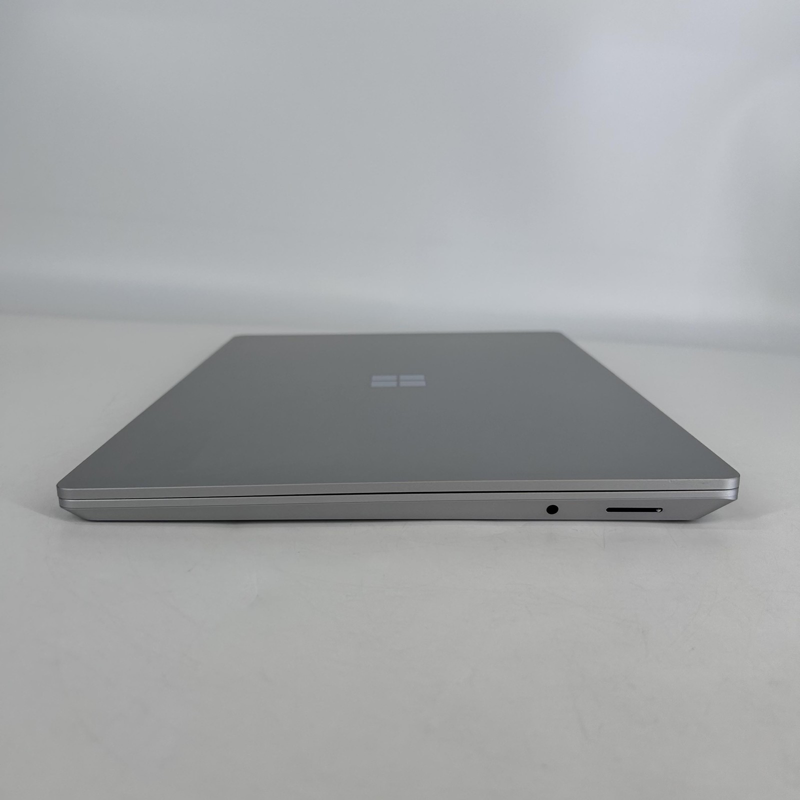 Microsoft Surface Laptop 6 15 TOUCH 3.8GHz Ultra 7 165H 16GB 512GB SSD Very Good